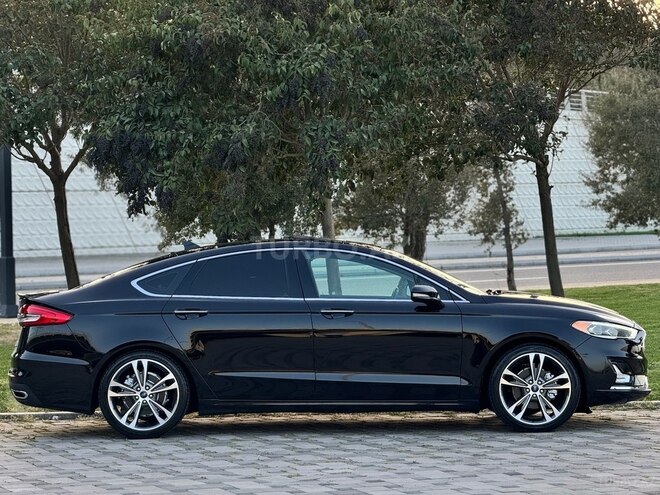 Ford Fusion (North America) 2020, 90,000 km - 2.0 л - Bakı