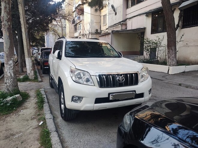 Toyota Land Cruiser Prado 2009, 171,000 km - 2.7 л - Bakı