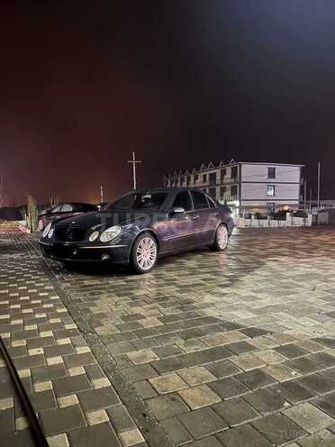 Mercedes E 220 d 2004, 300,000 km - 2.2 l - Gəncə