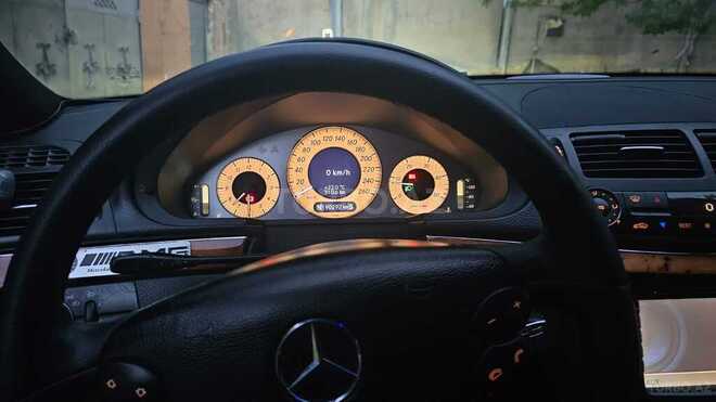 Mercedes E 220 d 2004, 300,000 km - 2.2 l - Gəncə