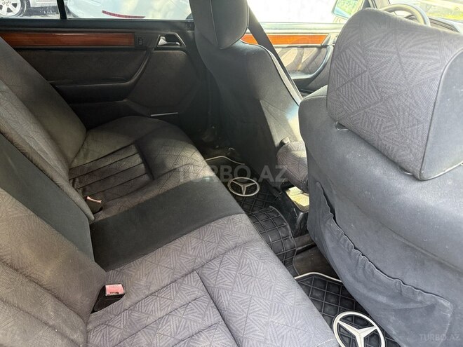 Mercedes E 200 1993, 567,288 km - 2.0 l - Bakı