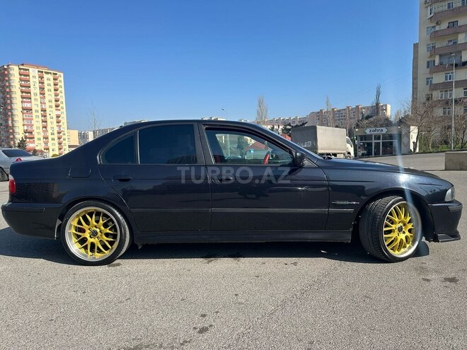 BMW 525 2003, 261,000 km - 2.5 l - Bakı