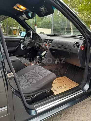 Mercedes C 200 d 1999, 596,000 km - 2.2 l - Bakı