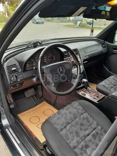 Mercedes C 200 d 1999, 596,000 km - 2.2 l - Bakı