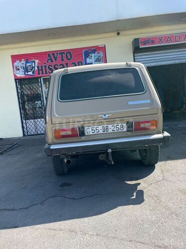 LADA (VAZ) Niva 1990, 300,000 km - 1.7 л - Zaqatala