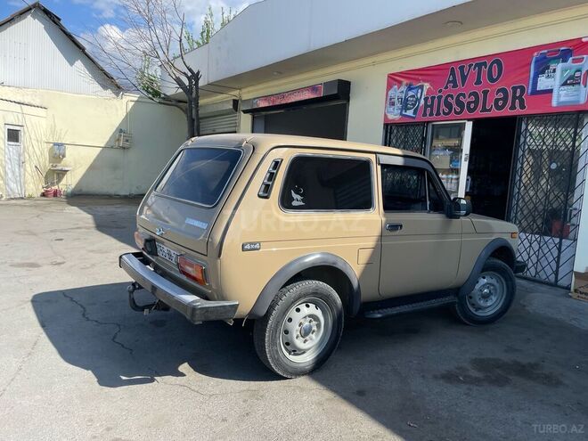 LADA (VAZ) Niva 1990, 300,000 km - 1.7 л - Zaqatala