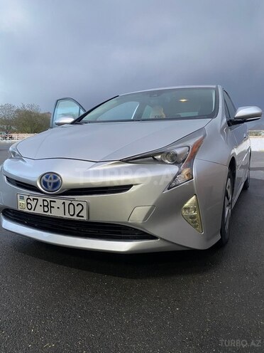 Toyota Prius 2016, 220,000 km - 1.8 l - Naxçıvan