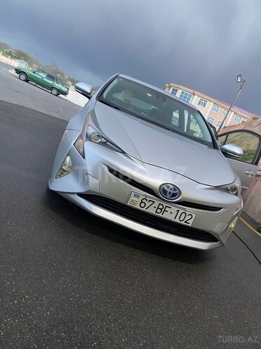 Toyota Prius 2016, 220,000 km - 1.8 l - Naxçıvan