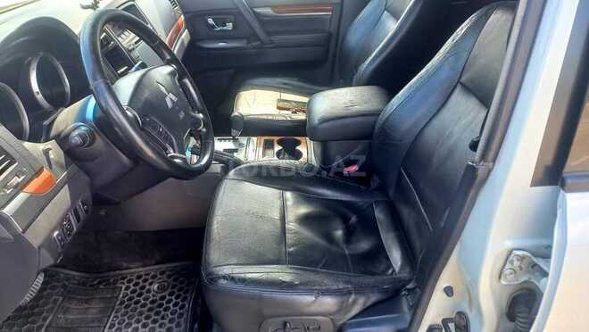 Mitsubishi Pajero 2008, 340,000 km - 3.0 l - Gəncə