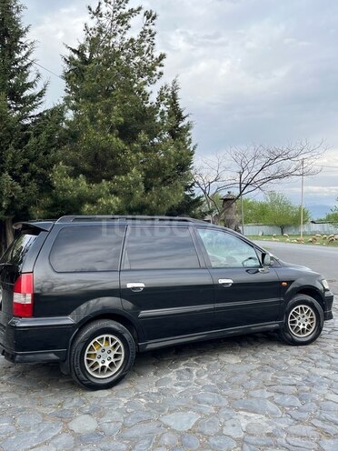 Mitsubishi Chariot 2000, 360,000 km - 2.4 l - Zaqatala