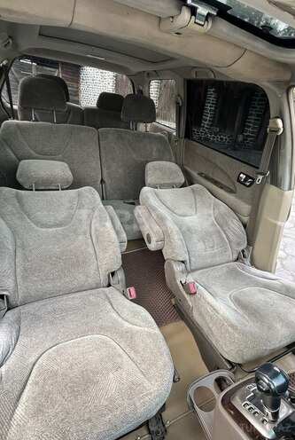 Mitsubishi Chariot 2000, 360,000 km - 2.4 l - Zaqatala