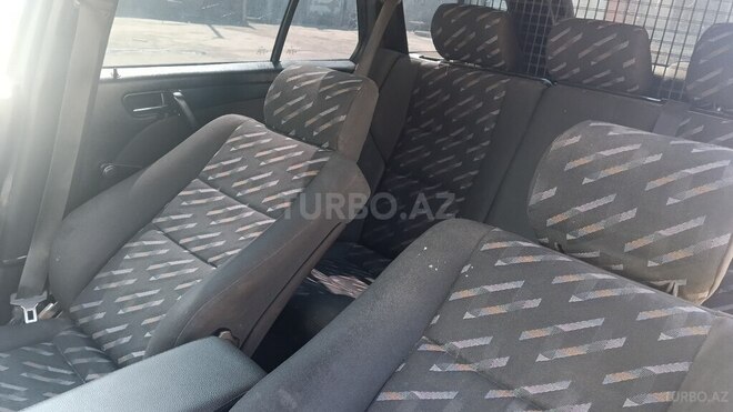 Mercedes C 180 2000, 324,200 km - 1.8 l - Bakı