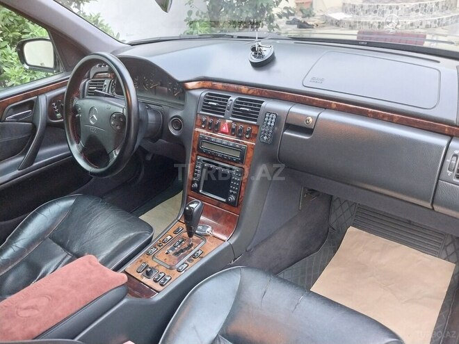 Mercedes E 320 2000, 287,000 km - 3.2 l - Lənkəran