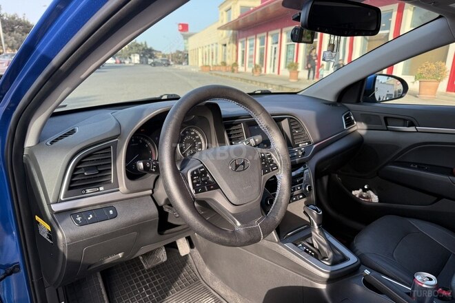 Hyundai Elantra 2016, 164,153 km - 2.0 l - Bakı