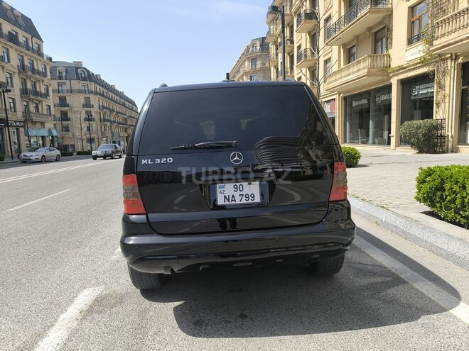 Mercedes ML 320 4MATIC 2002, 280,000 km - 3.2 л - Bakı