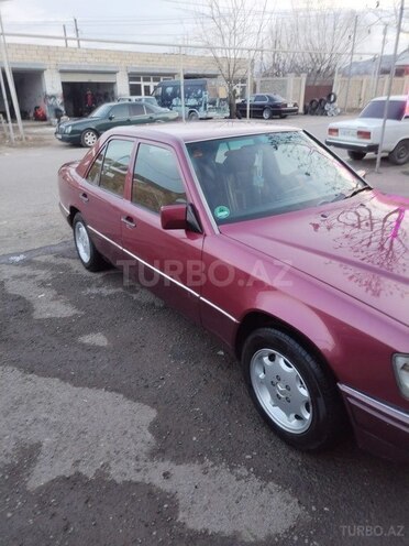 Mercedes E 200 1994, 235,000 km - 2.0 л - Bakı