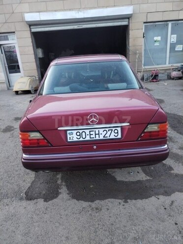 Mercedes E 200 1994, 235,000 km - 2.0 л - Bakı