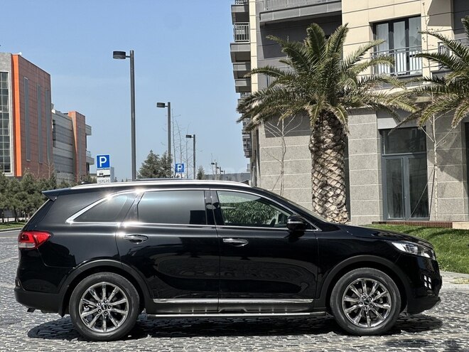 Kia Sorento 2017, 132,233 km - 2.0 л - Bakı