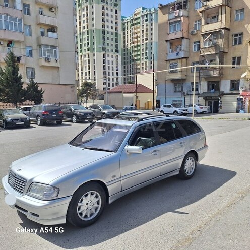 Mercedes C 200 1999, 325,500 km - 2.0 л - Bakı