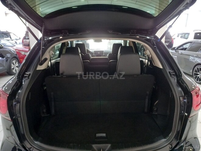 Mazda CX-9-11
