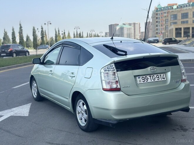 Toyota Prius 2009, 214,000 km - 1.5 л - Bakı
