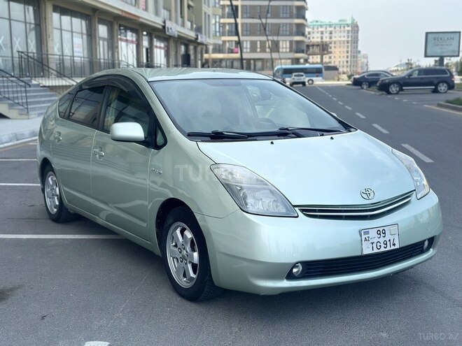Toyota Prius 2009, 214,000 km - 1.5 л - Bakı