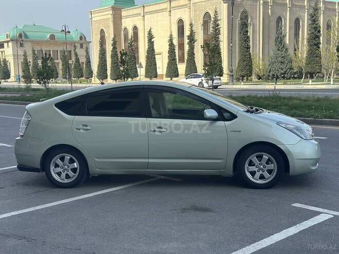 Toyota Prius 2009, 214,000 km - 1.5 л - Bakı