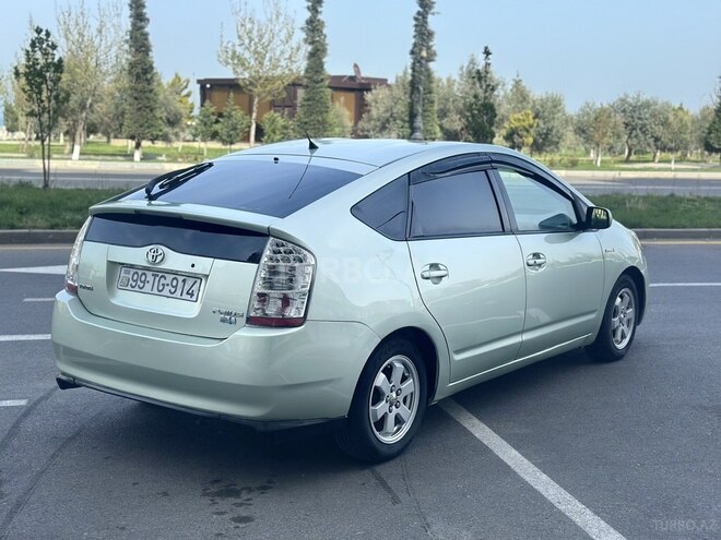 Toyota Prius 2009, 214,000 km - 1.5 л - Bakı