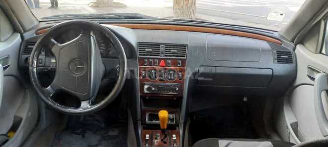 Mercedes C 220 d 1998, 234,765 km - 2.2 l - Bakı