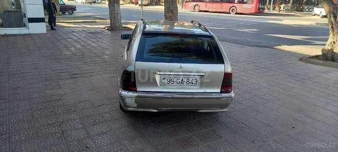 Mercedes C 220 d 1998, 234,765 km - 2.2 l - Bakı