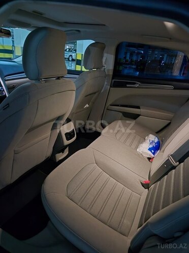 Ford Fusion (North America) 2019, 106,000 km - 2.0 l - Bakı