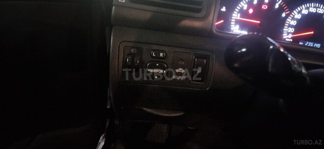 Toyota Corolla 2006, 23,000 km - 1.4 l - Bakı