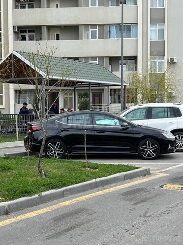 Hyundai Elantra 2019, 102,998 km - 1.6 l - Bakı