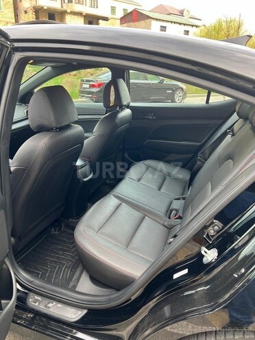 Hyundai Elantra 2019, 102,998 km - 1.6 l - Bakı