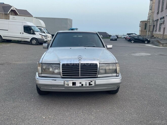 Mercedes E 260 1991, 450,000 km - 2.6 l - Bakı