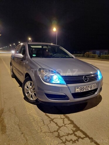Opel Astra 2006, 273,000 km - 1.4 l - Bakı