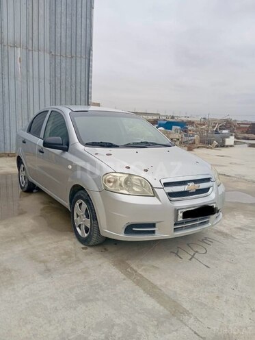 Chevrolet Aveo-3