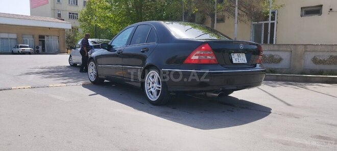 Mercedes C 230 2003, 410,500 km - 1.8 l - Sabirabad