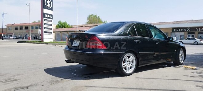 Mercedes C 230 2003, 410,500 km - 1.8 l - Sabirabad