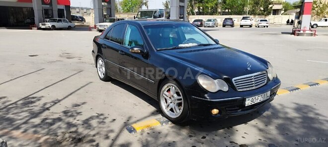 Mercedes C 230 2003, 410,500 km - 1.8 l - Sabirabad