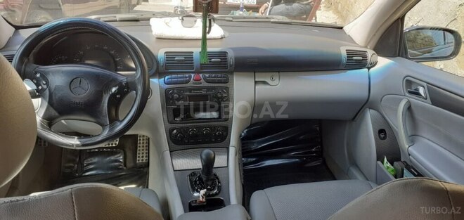 Mercedes C 230 2003, 410,500 km - 1.8 l - Sabirabad