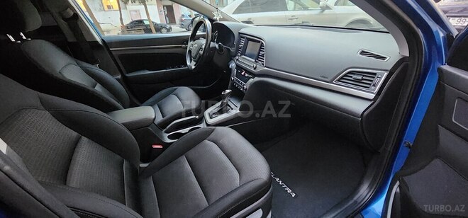 Hyundai Elantra 2017, 98,000 km - 2.0 л - Bakı
