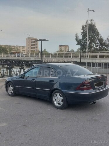Mercedes C 220 d 2000, 405,000 km - 2.2 l - Mingəçevir
