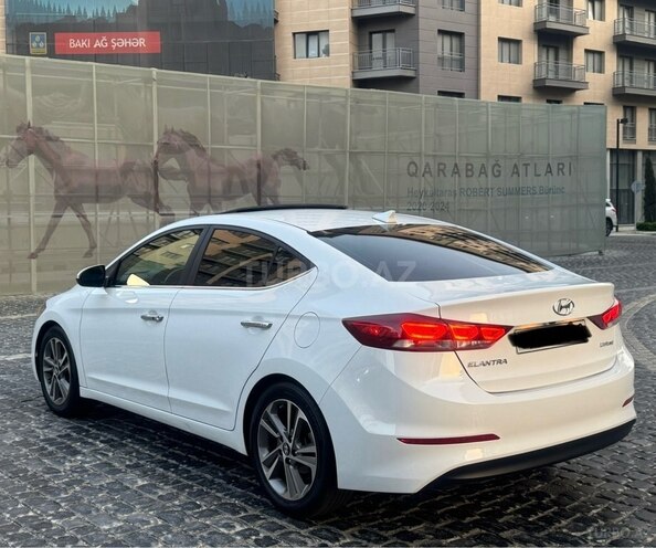 Hyundai Elantra 2016, 64,000 km - 2.0 l - Bakı