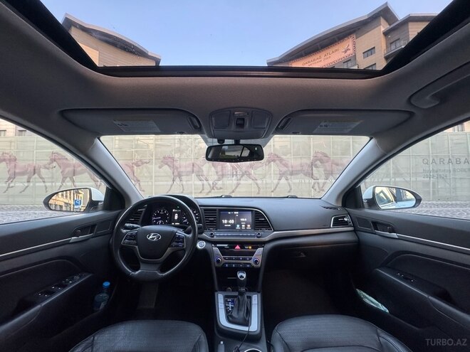 Hyundai Elantra 2016, 64,000 km - 2.0 l - Bakı