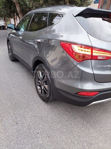 Hyundai Santa Fe-8