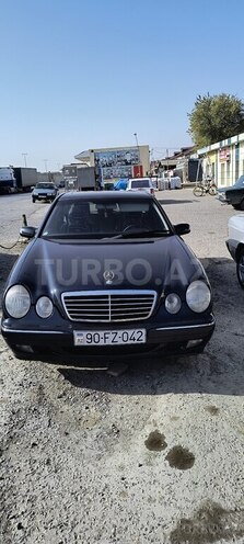 Mercedes E 240 1999, 356,423 km - 2.4 l - Bakı