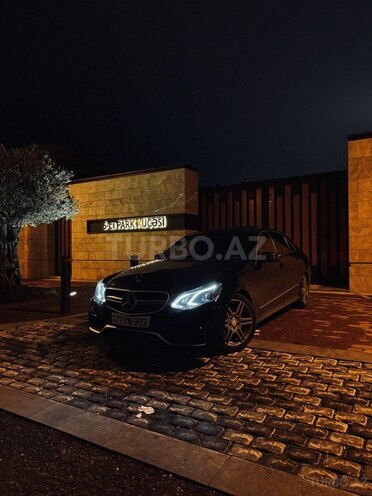 Mercedes E 200 d 2011, 317,000 km - 2.2 l - Bakı