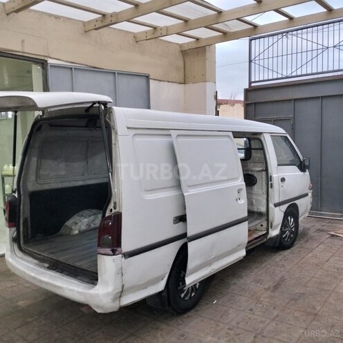 Hyundai H 100 2006, 250,000 km - 2.5 л - Sumqayıt