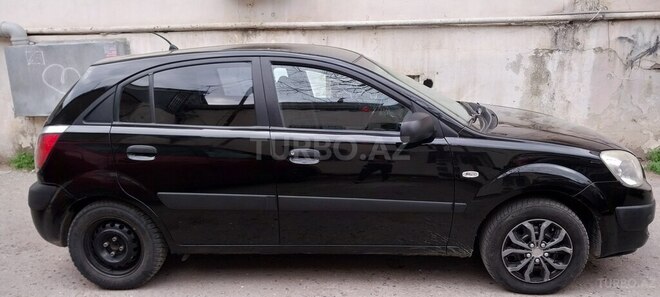Kia Rio 2007, 400,000 km - 1.5 l - Bakı